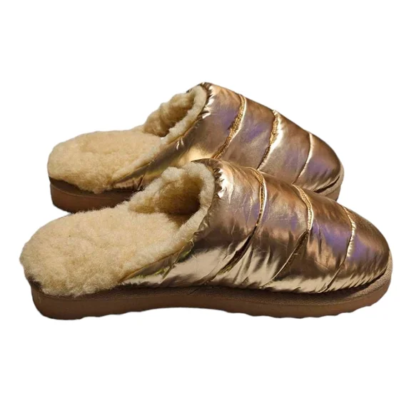 Alpine Design Lara Metallic Gold Sherpa Puffer Slippers - Picture 5 of 7